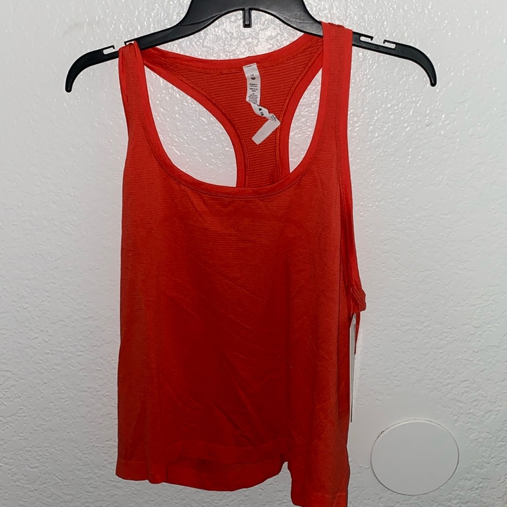 NWT SWIFTLY TECH RB TANK 2.0 RACE